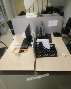 公司搬遷辦公用品急售，質(zhì)優(yōu)價廉，歡迎選購